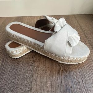 Platform Espadrille White & Tan Slip-on Sandals